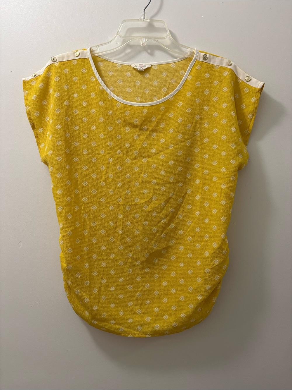 Chocolate Yellow Short Sleeve Scoop Neck Blouse with White Diamond Print